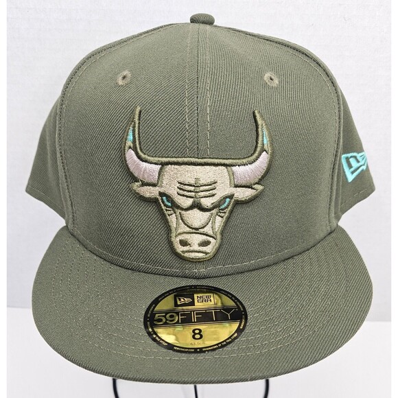New ERA 59Fifty Chicago Bulls Fitted Hat Cap Rare Green Size 8 NEW With Tags